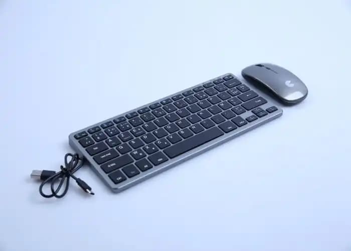 Ensemble Clavier et Souris Sans Fil CITYTEK - Noir - Design Ergonomique