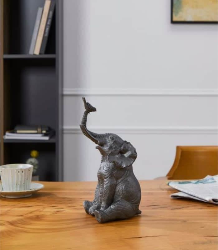 Objet décoratif à poser éléphant gris assis 14,5×14,5×28 cm