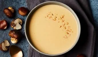 Velouté châtaigne cèpe cuisiné à la crème fraîche
