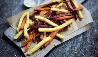 Inédites trois légumes, carottes,panais,betteraves