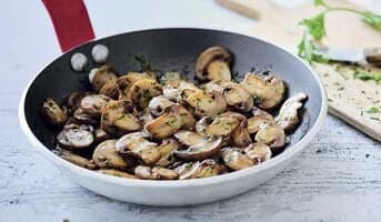 Champignons de Paris en persillade