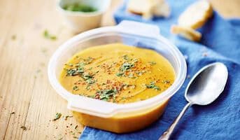 Soupe patate douce, carotte, lait coco, gingembre