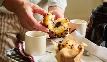 2 muffins fourrés à la pâte à tartiner