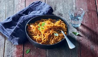 Linguine au pesto rosso