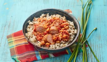 Rougail saucisse, riz lentilles cuisinées