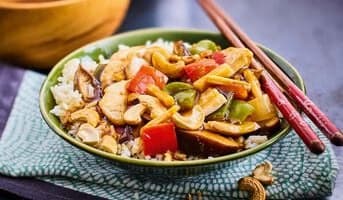 Poulet aux noix de cajou Cuisine Evasion