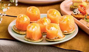 8 Bouchées apéritives au saumon