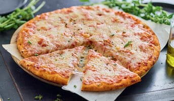 Margherita, mozzarella, tomate, origan