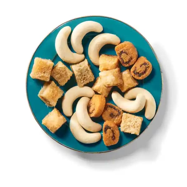 Assortiment de 23 pâtisseries orientales (j)