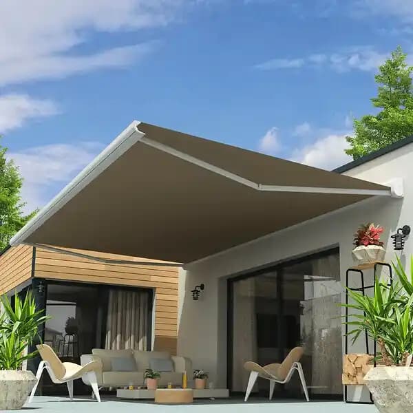 Store banne coffre CELESTE 5,00x3,00 M (Motorisé Secours à Télécommande - Blanc - Taupe)