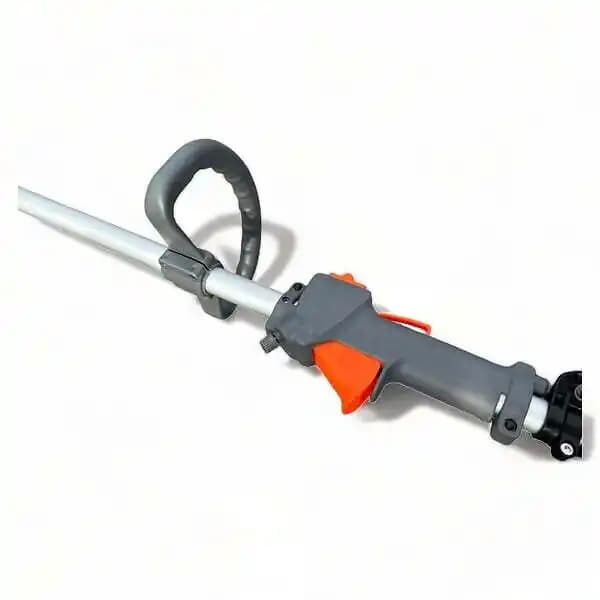 Coupe-Bordure Thermique DAEWOO - Moteur 26 cm3, 1 CV - Poignée Delta et Accessoires Inclus DATR300