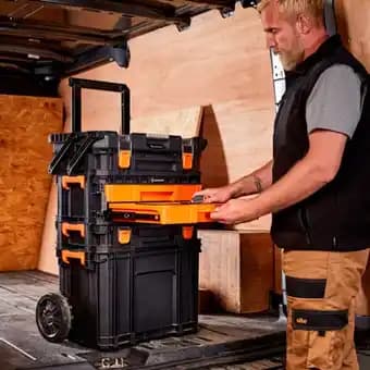 Promotion Exclusives de 3
            
        
        Caisse à outils : Découvrez l'Offre incontournable