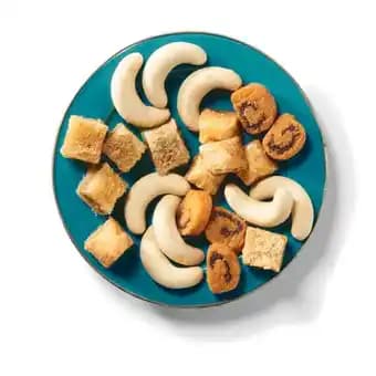 Assortiment de 23 pâtisseries orientales